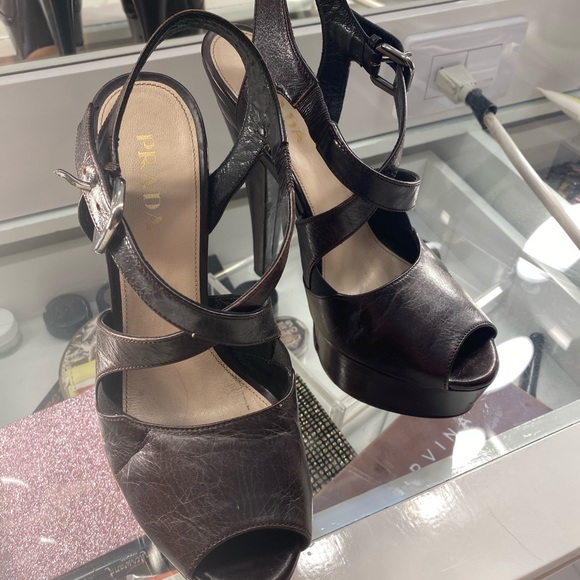 Prada platform heels - Picture 3 of 7